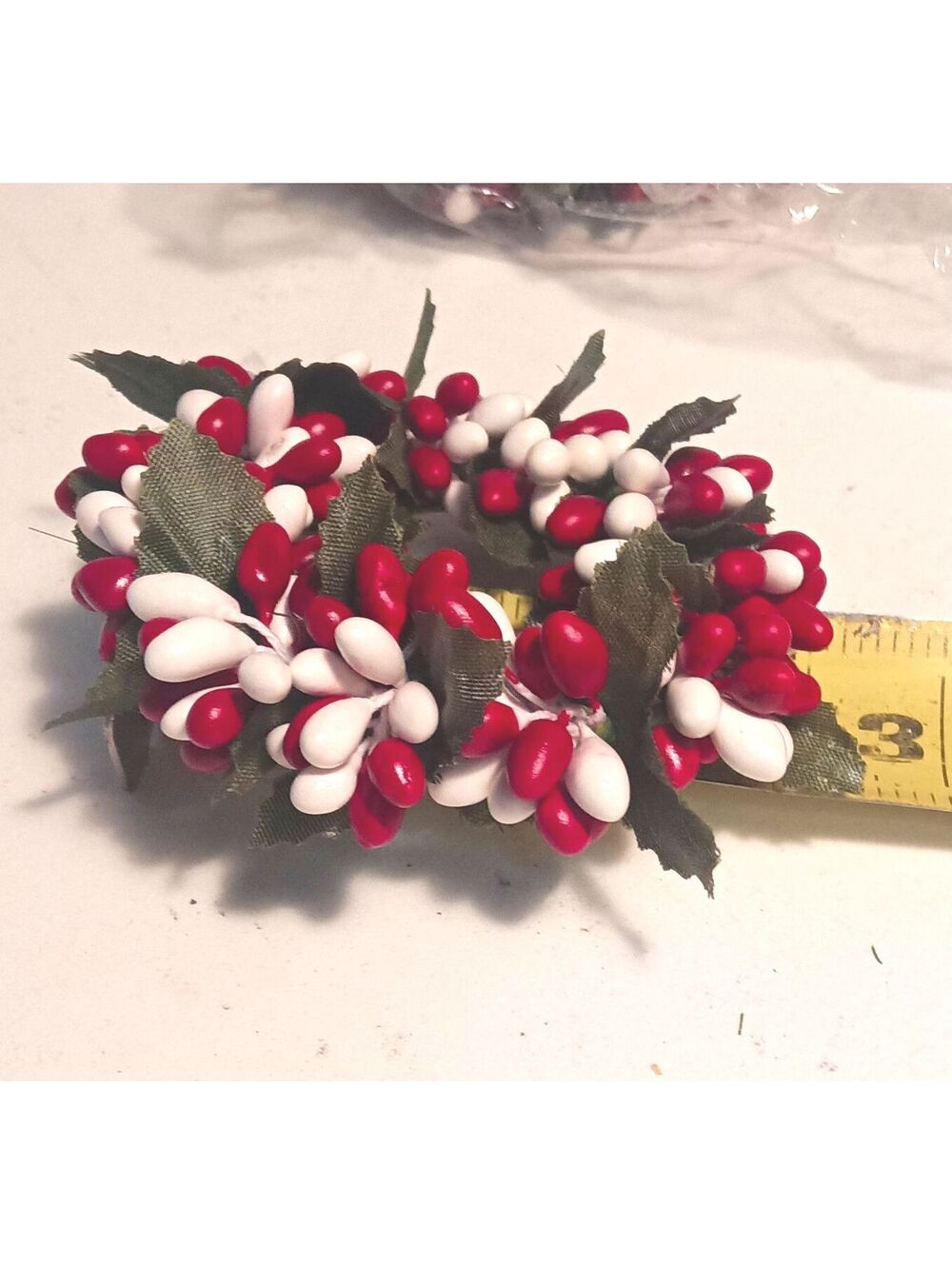 Lot of 6 New Primitive Red White Pip Berry 2" Candle Rings/Votive Napkin Rings - Picture 2 of 7